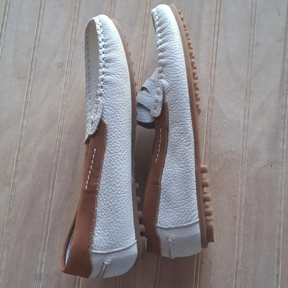 ZARA Boys Collection Lightweight Pebbled White Leather Slip-On Moccasin Loafers